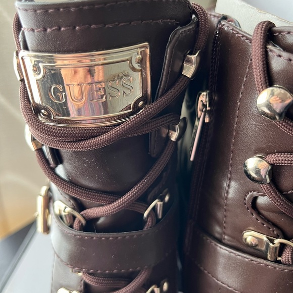 Guess Canaly women boots size 9,5M - Picture 2 of 6